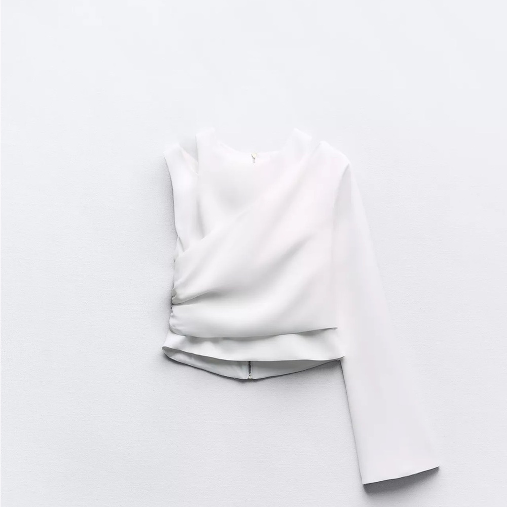 NWT One Shoulder Crop Top